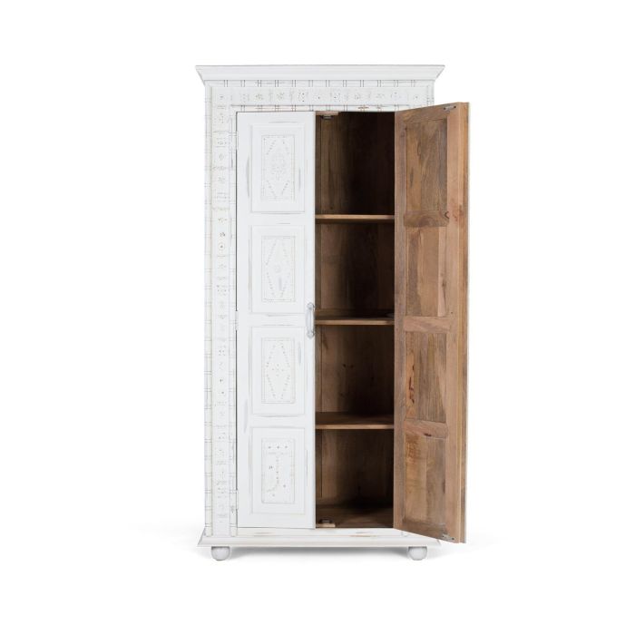 GINER Y COLOMER - Armoire 2 portes en bois de mango, finition blanc décapé patiné avec détails métalliques dorés et 3 étagères intérieures 2 GINER Y COLOMER - Armoire 2 portes en bois de mango, finition blanc décapé patiné avec détails métalliques dorés et 3 étagères intérieures 2
