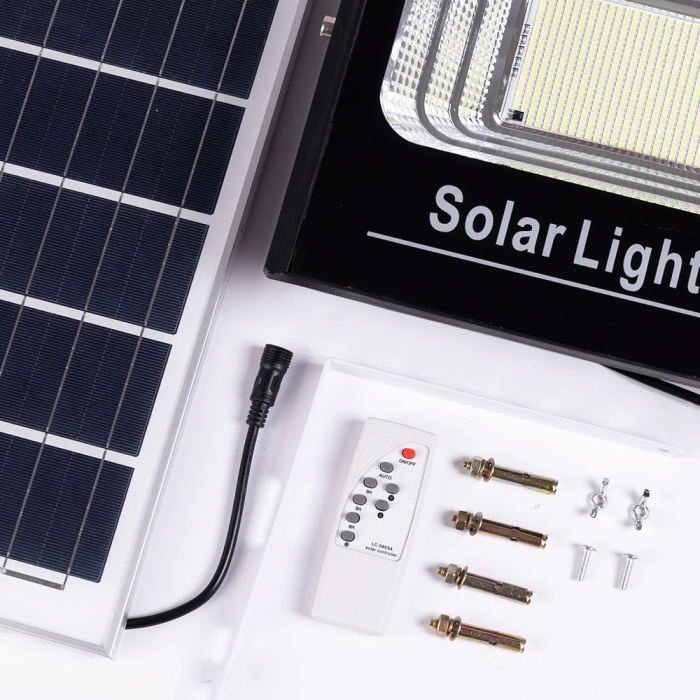 BX3 LIGHT Proyector LED solare 200W 6500K avec télécommande et batterie - Panneau solaire 6V/20W, Batterie 3,2V/15000mAh, IP65, éclairage extérieur autonome BX3 LIGHT Proyector LED solare 200W 6500K avec télécommande et batterie - Panneau solaire 6V/20W, Batterie 3,2V/15000mAh, IP65, éclairage extérieur autonome