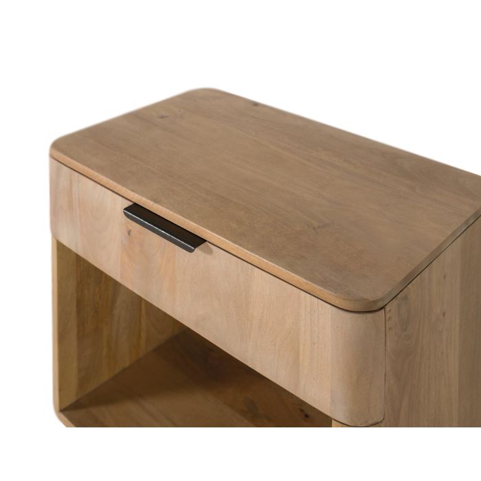 GINER Y COLOMER - Table de chevet en bois de manguier naturel, design minimaliste à coins arrondis, avec tiroir à glissières métalliques et espace de rangement ouvert 2 GINER Y COLOMER - Table de chevet en bois de manguier naturel, design minimaliste à coins arrondis, avec tiroir à glissières métalliques et espace de rangement ouvert 2