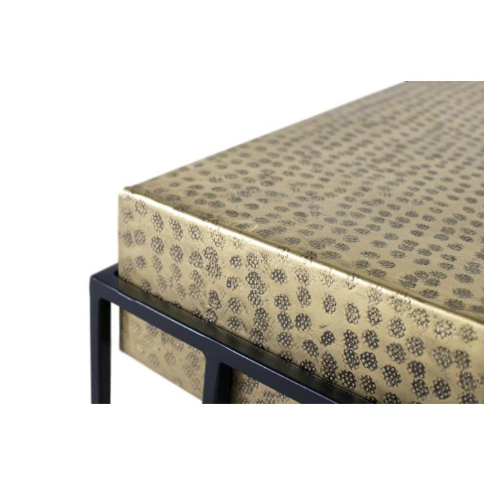 GINER Y COLOMER - Table basse carrée avec structure en fer doré et plateau en aluminium doré à motifs - Design moderne industriel - Noir et doré 3