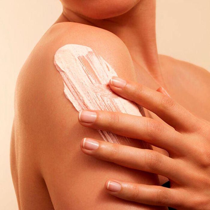 Clarins Gommage Exfoliant Corps Peau Neuve 200 mL 2