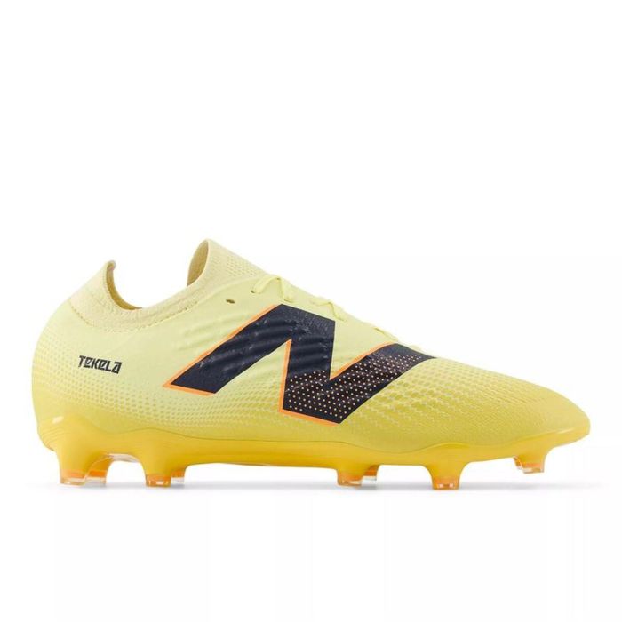 Chaussures de Football pour Adultes New Balance Tekela Magia Low Laced Jaune 45 0 Chaussures de Football pour Adultes New Balance Tekela Magia Low Laced Jaune 45 0