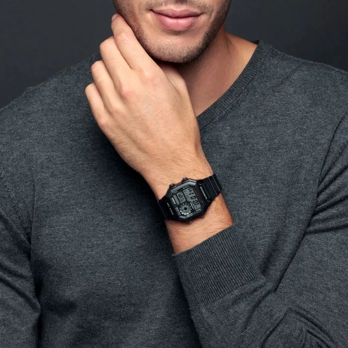 Casio Montre AE-1200WH-1AVEF Chronographe Alarme Étanche 10 Bar Homme Femme Unisexe 1 Casio Montre AE-1200WH-1AVEF Chronographe Alarme Étanche 10 Bar Homme Femme Unisexe 1