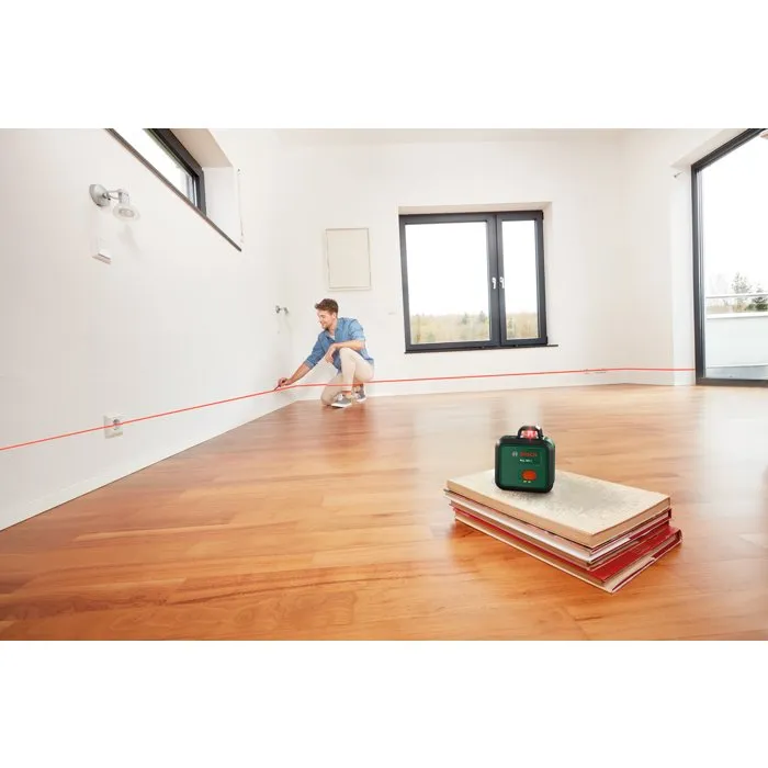 Bosch PLL 360-1 Niveau laser rotatif 360 degrés avec ligne horizontale, précision +/- 0.4 mm/m, portée 24 m, housse et piles incluses