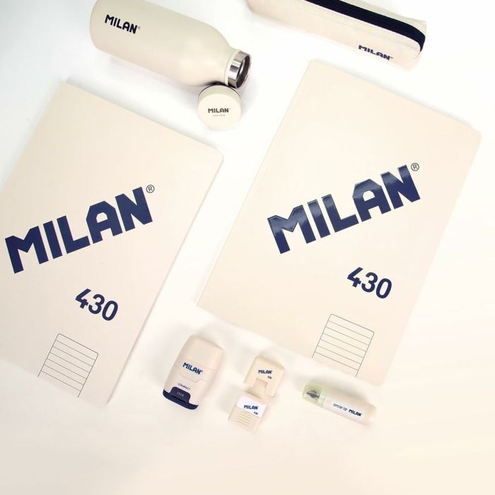 Carnet Milan 430 Beige A4 48 Volets 21 x 29,7 cm (3 Unités) 1 Carnet Milan 430 Beige A4 48 Volets 21 x 29,7 cm (3 Unités) 1