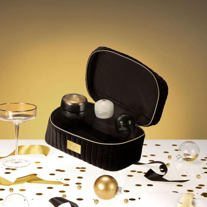 Shiseido Future Solution Lx Coffret Crème Yeux Et Lèvres 4 Pièces 1 Shiseido Future Solution Lx Coffret Crème Yeux Et Lèvres 4 Pièces 1