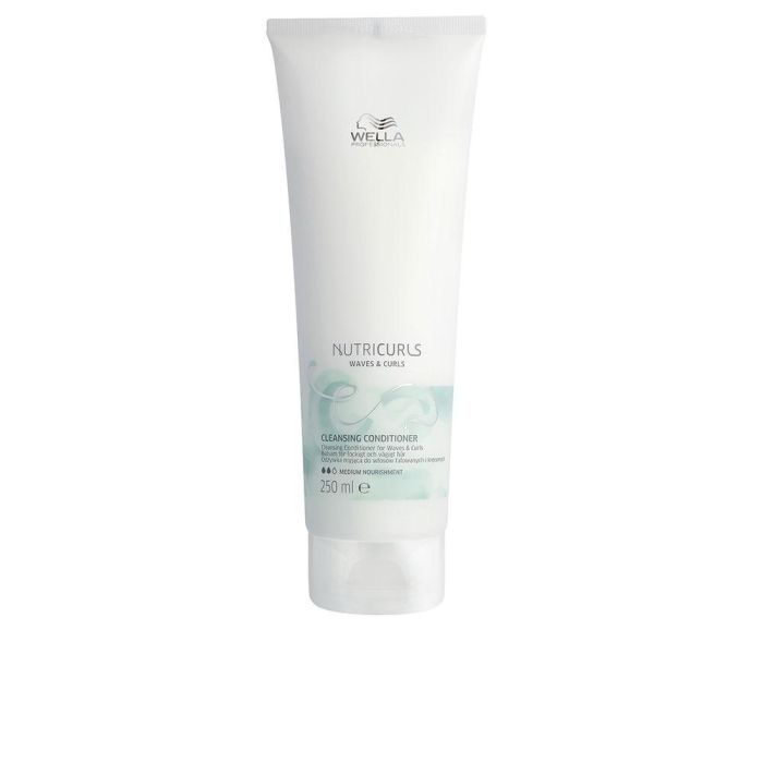 Wella Professionals Après-Shampoing Nutricurls Pour Cheveux Bouclés Et Ondulés 250 mL 0 Wella Professionals Après-Shampoing Nutricurls Pour Cheveux Bouclés Et Ondulés 250 mL 0