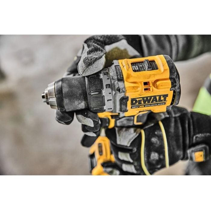 DeWALT DCD800NT-XJ - Perceuse-visseuse à percussion sans fil 18V XR (sans batterie ni chargeur) - Moteur sans balai, mandrin 13 mm, vitesse max 2000 tr/min, couple 90 Nm