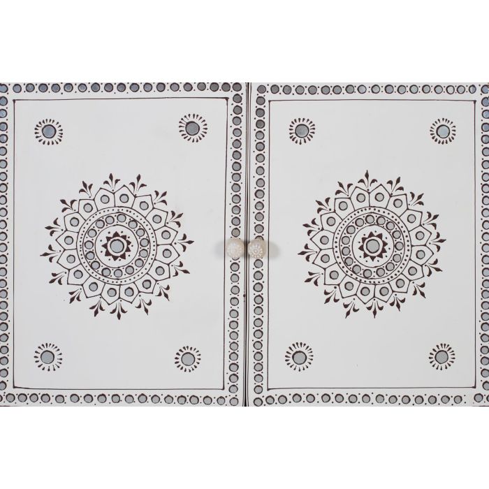 Buffet haut en bois de manguier et MDF avec 7 tiroirs et 2 portes, détails peints à la main, dimensions 45.5x69 cm (hors pattes), couleur naturelle et blanc 6 Buffet haut en bois de manguier et MDF avec 7 tiroirs et 2 portes, détails peints à la main, dimensions 45.5x69 cm (hors pattes), couleur naturelle et blanc 6