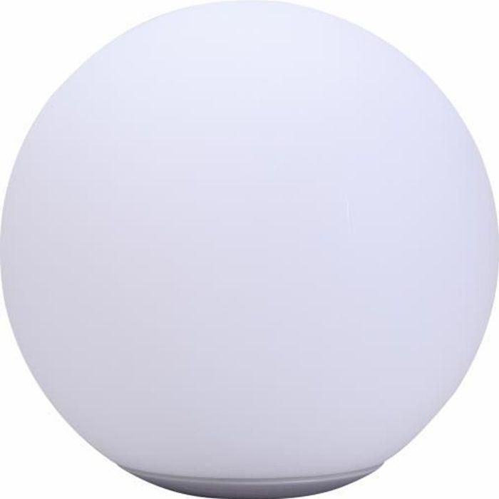 Boule lumineuse solaire LED en polyéthylene 30cm - LUMISKY - Multicolore - Extérieur 0 Boule lumineuse solaire LED en polyéthylene 30cm - LUMISKY - Multicolore - Extérieur 0