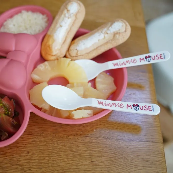 Disney Baby Minnie Collector - Set de 2 cuillères bébé ergonomiques avec étui de transport - Sans BPA, compatibles micro-ondes, pour enfants +10 mois