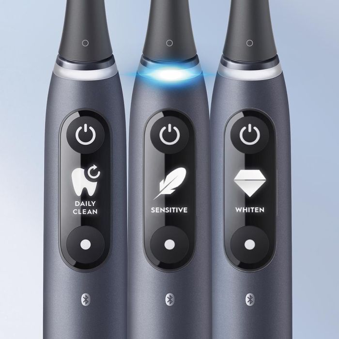 Oral-B iO Series 7N Black Onyx 2