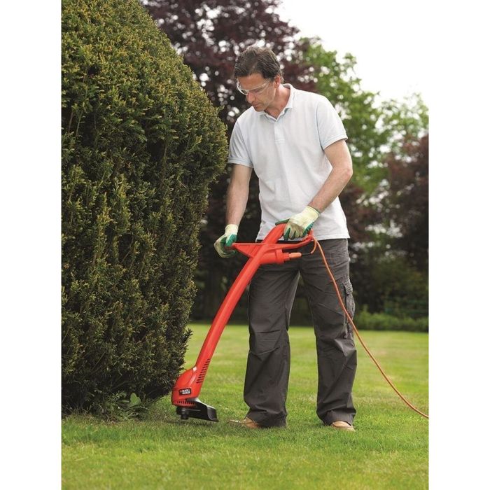 Débroussailleuse multifonction Black & Decker 350 W 15 Débroussailleuse multifonction Black & Decker 350 W 15