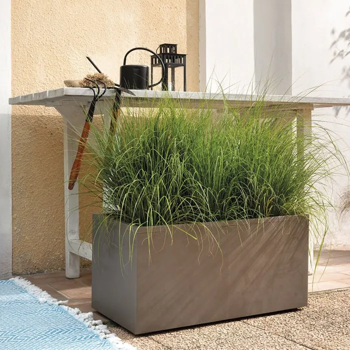 Deroma Millennium - Pot de fleurs rectangulaire avec réserve d'eau, 73 litres (79 cm), couleur marron, pour intérieur et extérieur Deroma Millennium - Pot de fleurs rectangulaire avec réserve d'eau, 73 litres (79 cm), couleur marron, pour intérieur et extérieur