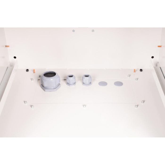 WALL MOUNTING CABINET 7