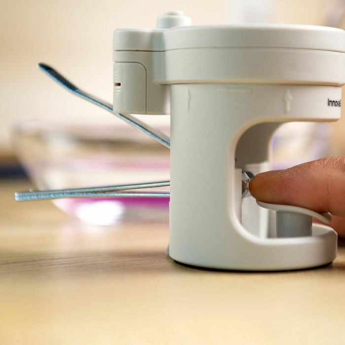 Pack Spa pour les Pieds Pliable avec Rouleaux et Hydromassage et Coupe-ongles avec lumière LED, loupe et lime InnovaGoods 14 Pack Spa pour les Pieds Pliable avec Rouleaux et Hydromassage et Coupe-ongles avec lumière LED, loupe et lime InnovaGoods 14