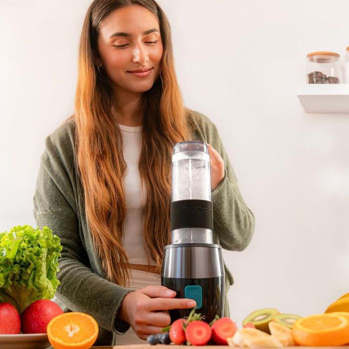 Cecotec Blender Power Titanium 900 ProGo 900W 570ml 4 lames titane noir 1