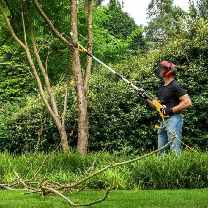 Scie à chaîne Powerplus 2