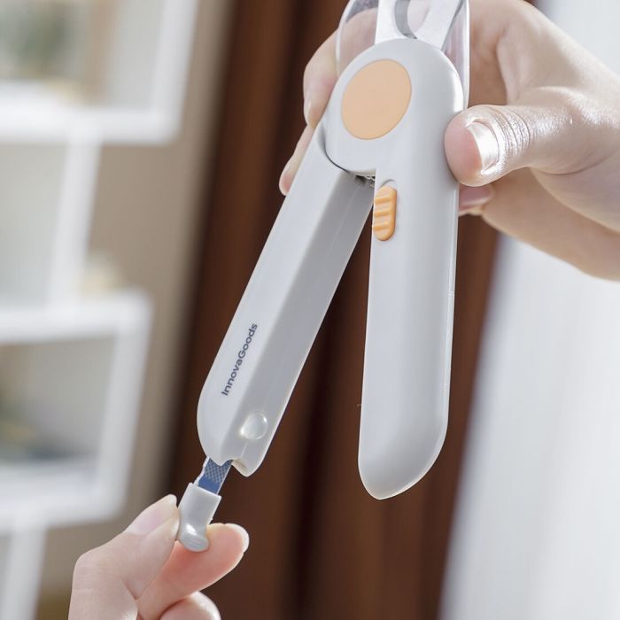 Coupe-griffes avec LED pour Animaux de Compagnie Clipet InnovaGoods 10