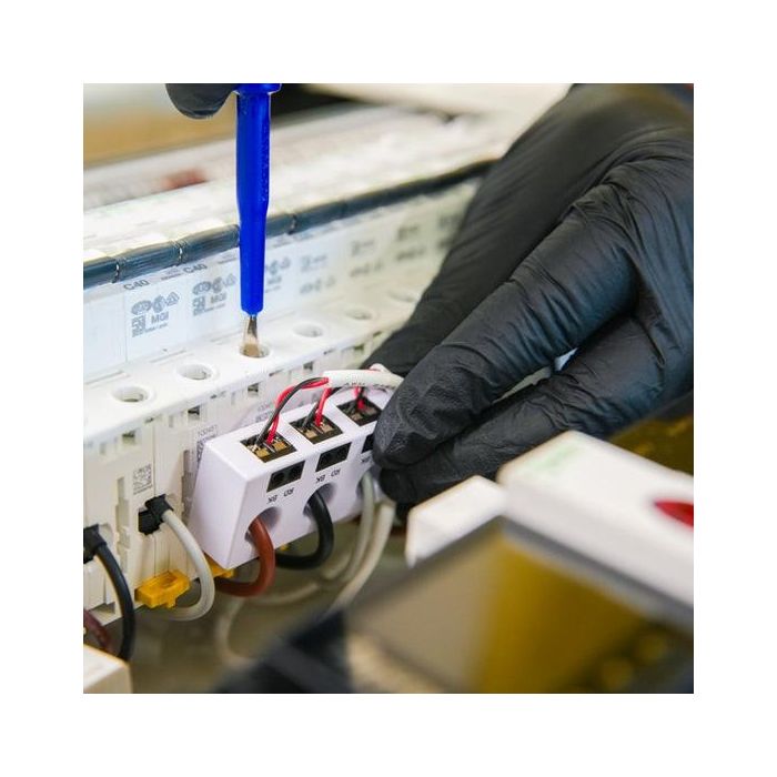 Shelly Relais "Pro 3EM-3CT63" WLAN LAN Stromzähler Inkl. CT Messfunktion BT DIN-Rail 2 Shelly Relais "Pro 3EM-3CT63" WLAN LAN Stromzähler Inkl. CT Messfunktion BT DIN-Rail 2