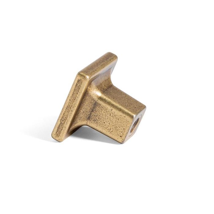 Tirador Zamak Kolo. Acabado Antica Firenze. Distancia 0Mm-1 Agujero Giusti 1 Tirador Zamak Kolo. Acabado Antica Firenze. Distancia 0Mm-1 Agujero Giusti 1