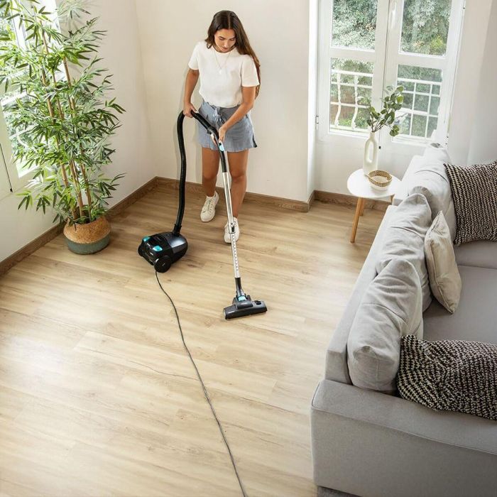 Aspirateur Cecotec Conga Powerbag 2000 Compact Plus 800 W Noir 4 Aspirateur Cecotec Conga Powerbag 2000 Compact Plus 800 W Noir 4
