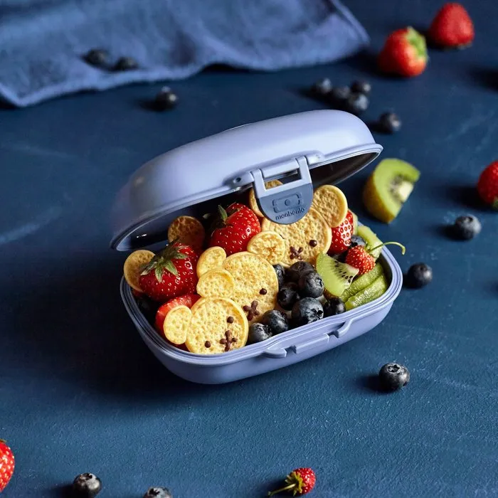 Monbento - Boite a Gouter MB Gram - Snack box hermétique compacte 600 ml sans BPA, couleur Bleu Infinity, pastilles interchangeables Monbento - Boite a Gouter MB Gram - Snack box hermétique compacte 600 ml sans BPA, couleur Bleu Infinity, pastilles interchangeables