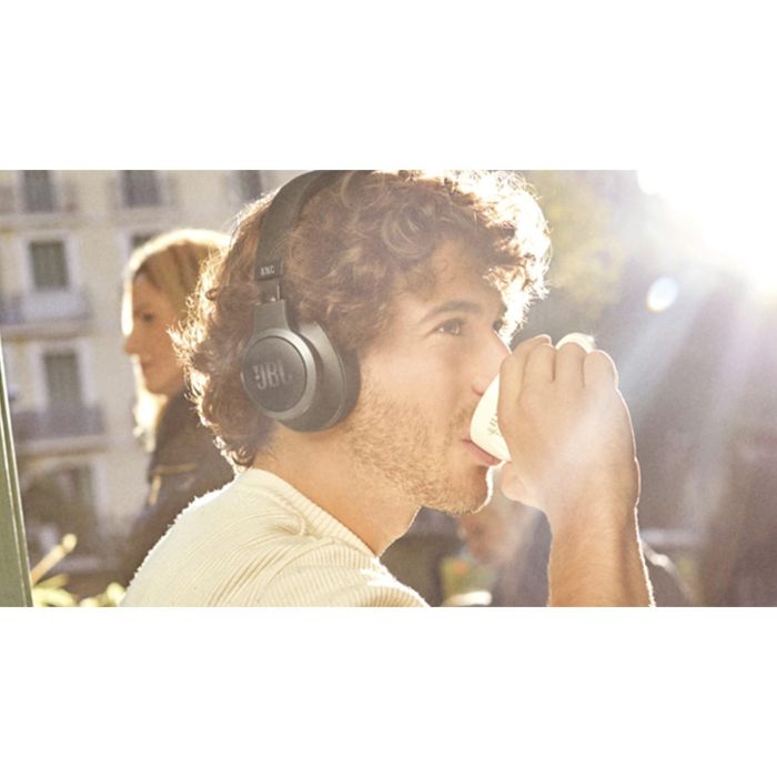 JBL Live 660NC Headset overear wireless black 8