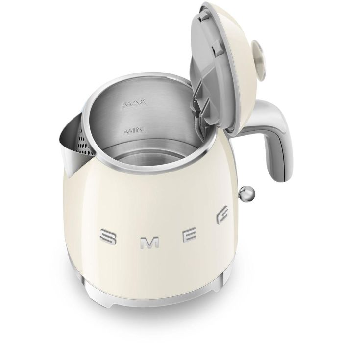 SMEG KLF05CREU Mini Wasserkocher Creme 2