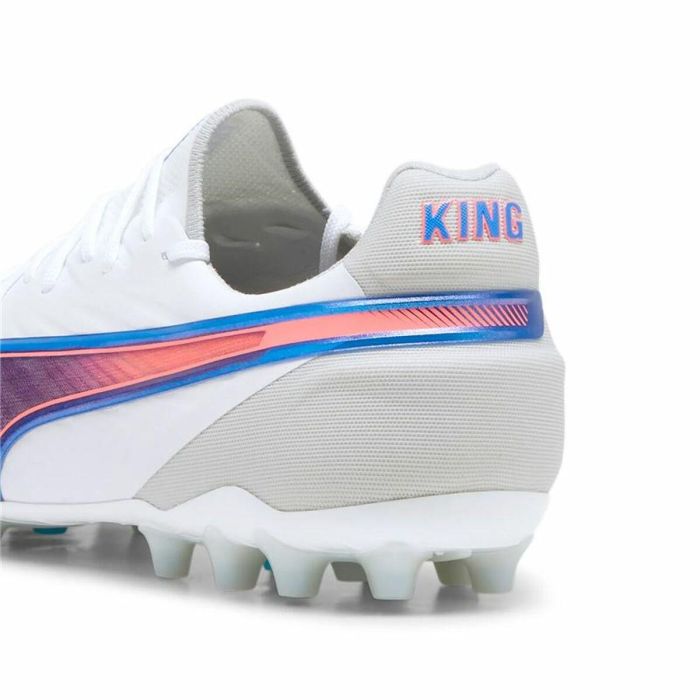 Chaussures de Football pour Adultes Puma King Ultimate Mg Blanc 2 Chaussures de Football pour Adultes Puma King Ultimate Mg Blanc 2