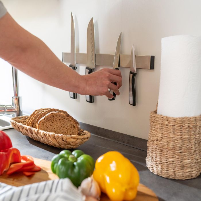Emuca Barre magnétique pour couteaux de cuisine, Acier inoxydable 6 Emuca Barre magnétique pour couteaux de cuisine, Acier inoxydable 6