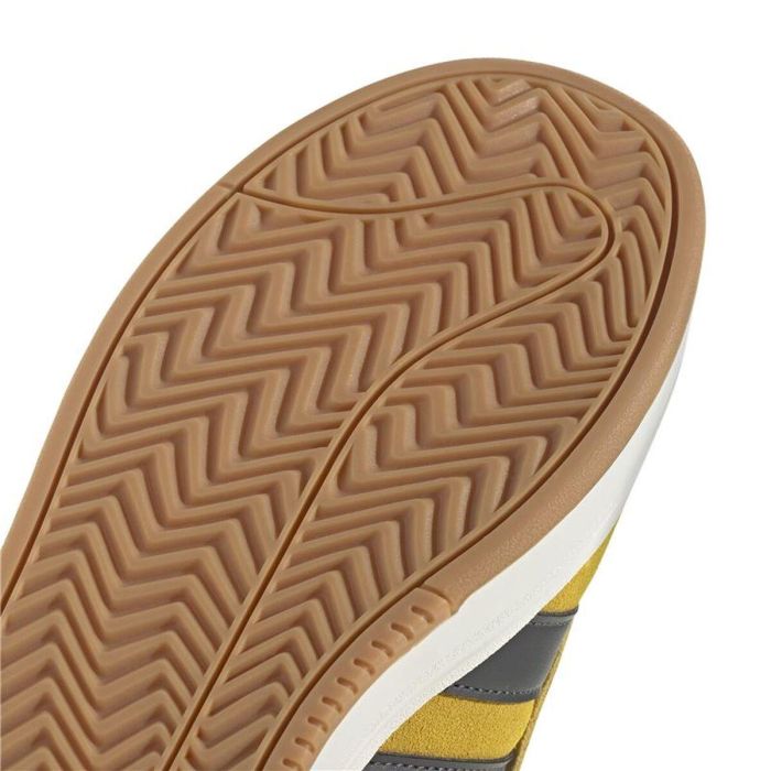 Chaussures de Sport pour Homme Adidas Grand Court Alpha 00S Doré 4-5 ans 1