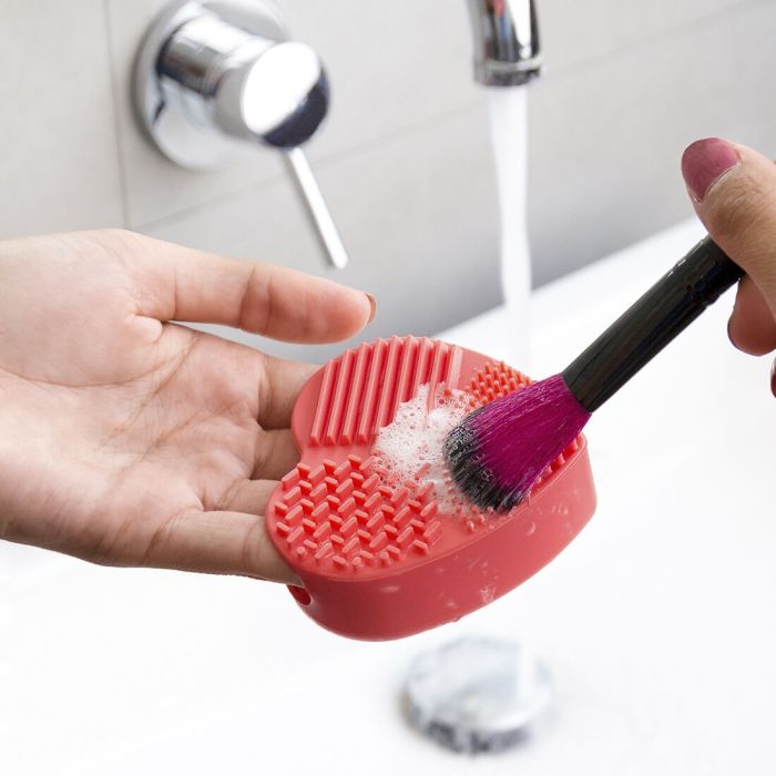 Nettoyeur pour pinceaux de maquillage Heart InnovaGoods 0 Nettoyeur pour pinceaux de maquillage Heart InnovaGoods 0