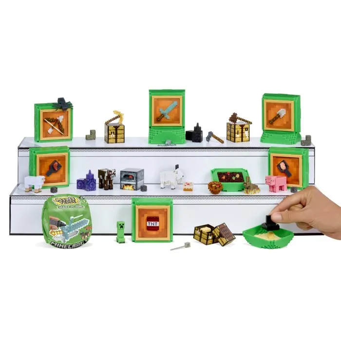 MGA's Miniverse - Make It Mini Minecraft - Kit de fabrication 12 répliques miniatures à collectionner - Dès 8 ans MGA's Miniverse - Make It Mini Minecraft - Kit de fabrication 12 répliques miniatures à collectionner - Dès 8 ans
