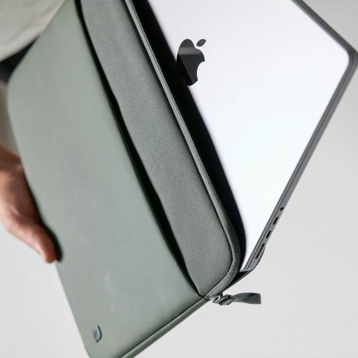 Housse d'ordinateur portable Incase INCO400718-SIV Kaki 2