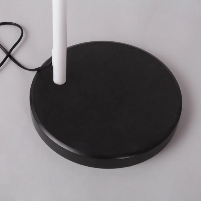 Lampe sur Pied Singaraja SKD-F1001, Design Unique et Moderne, Finition de Qualité, Ambiance Naturelle pour Salon, Chambre, Restaurant 3 Lampe sur Pied Singaraja SKD-F1001, Design Unique et Moderne, Finition de Qualité, Ambiance Naturelle pour Salon, Chambre, Restaurant 3