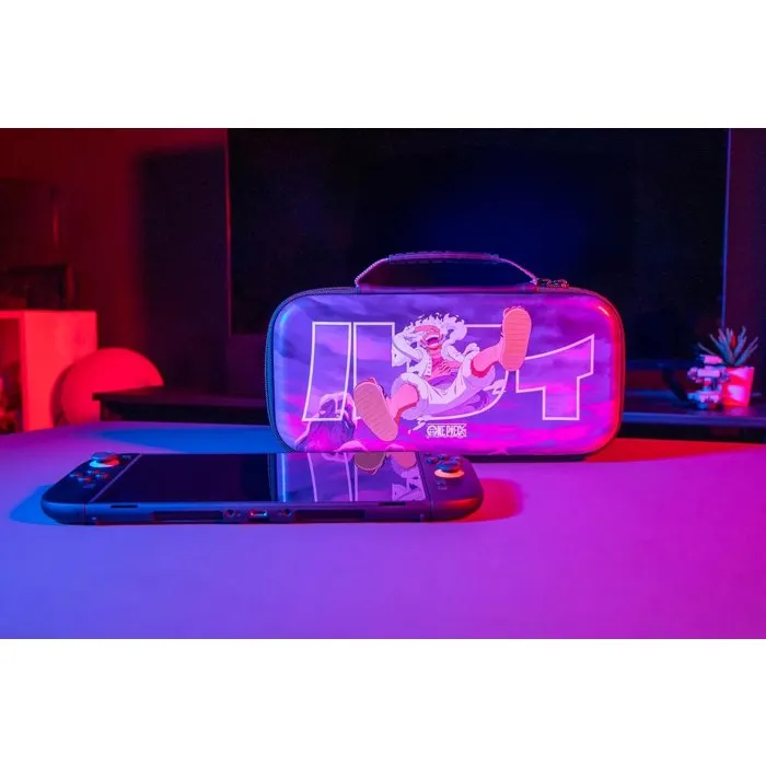 Konix Housse de transport et protection Nintendo Switch 2, OLED et Switch classique - Compartiments cartouches et accessoires - Motif One Piece Luffy Gear 5 Violet Konix Housse de transport et protection Nintendo Switch 2, OLED et Switch classique - Compartiments cartouches et accessoires - Motif One Piece Luffy Gear 5 Violet