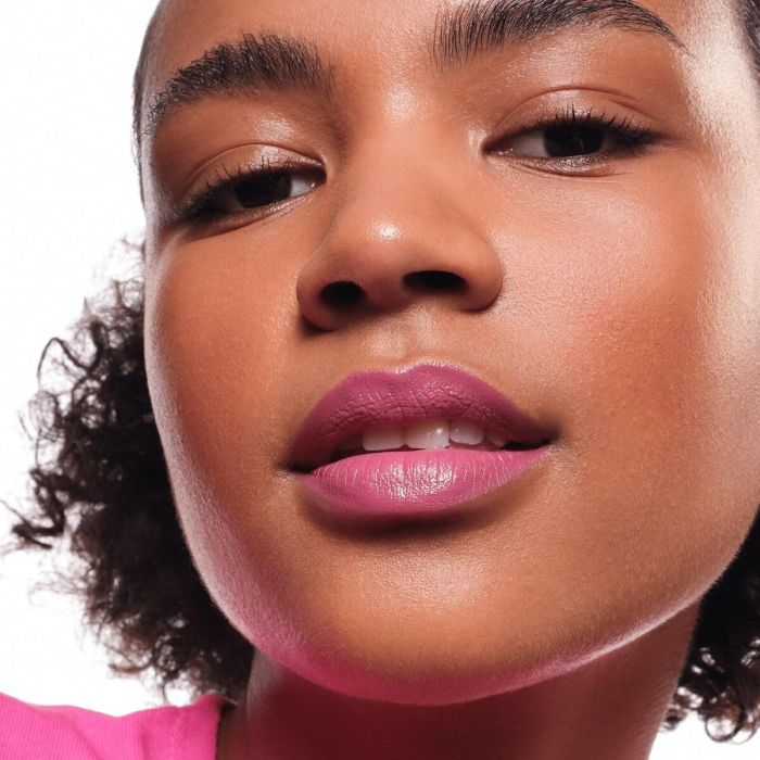 Rouge à lèvres Essence SATIN GLOW 3,5 g 3