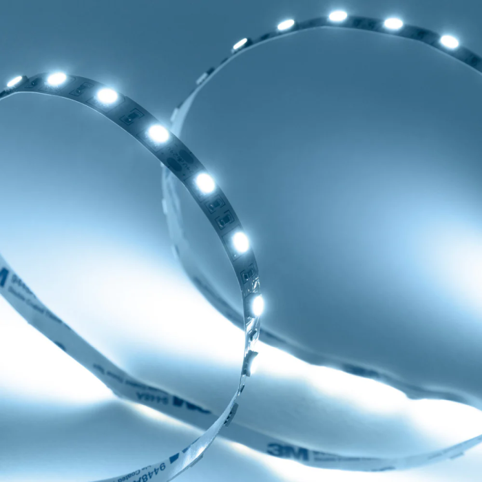 BX3 LIGHT BX3-R5031072W2-W Ruban LED 5m 300 SMD5050, 14.4W/m, 24V DC, IP20, Blanc Naturel 6000K, Décoration Intérieure BX3 LIGHT BX3-R5031072W2-W Ruban LED 5m 300 SMD5050, 14.4W/m, 24V DC, IP20, Blanc Naturel 6000K, Décoration Intérieure