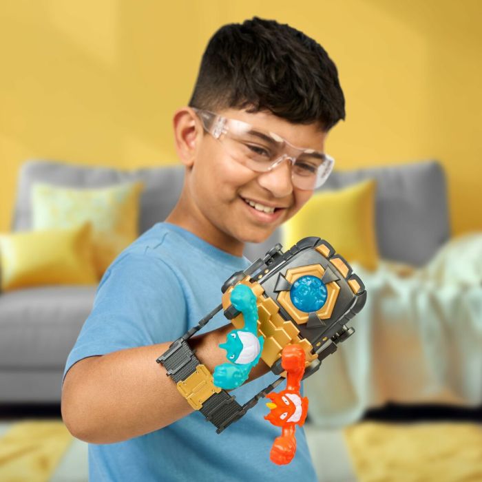 Figurine d’action Goo Jit Zu 4