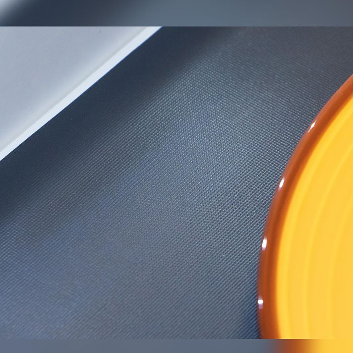 Emuca Tapis antidérapant pour tiroir, effet textile, longueur 20m x 480mm, plastique, Gris antracite 4 Emuca Tapis antidérapant pour tiroir, effet textile, longueur 20m x 480mm, plastique, Gris antracite 4