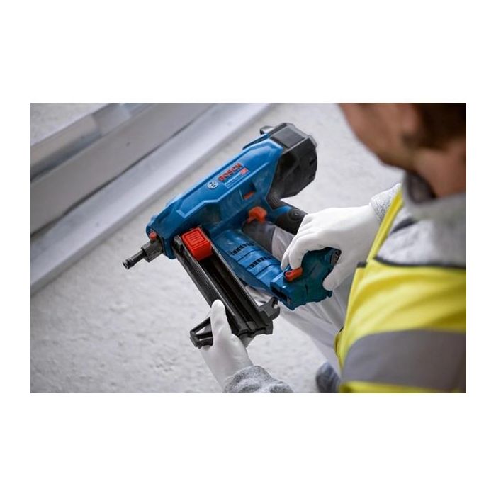 Bosch GNB 18V-38 Akku-Betonnagler 9