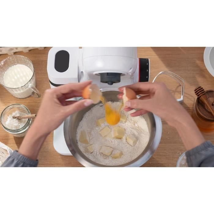 Bosch MUMS2EW20 - Robot multifonction compact 700 W - Bol inox 3,8 L, blender 1,25 L, 3 disques, kit pâtisserie - Blanc Bosch MUMS2EW20 - Robot multifonction compact 700 W - Bol inox 3,8 L, blender 1,25 L, 3 disques, kit pâtisserie - Blanc