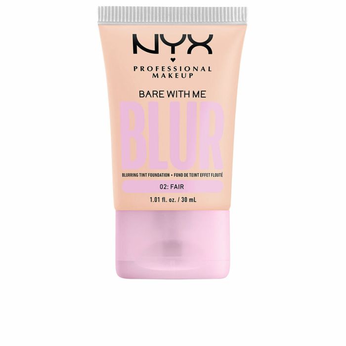 Nyx Professional Make Up Fond de Teint NU AVEC MOI BLUR #02 - Fluide, 30 ml, Tous Types de Peaux, Teint Unifié et Hydraté