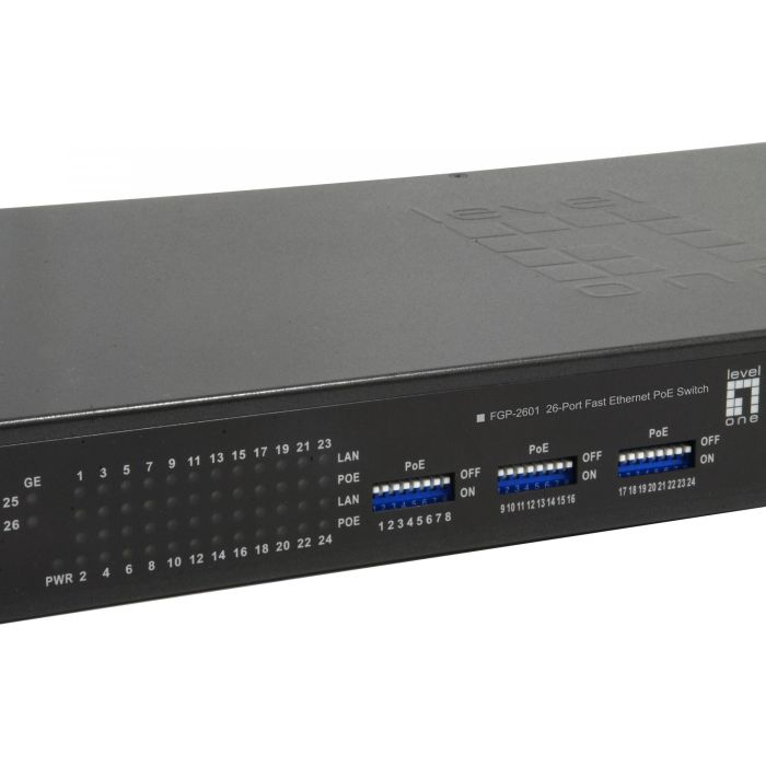 Switch 24x FE FGP-2601 2xGE 19" 150W 24xPoE 5