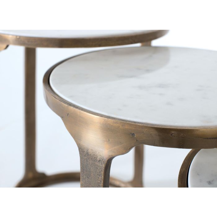 GINER Y COLOMER - Lot de 3 tables gigognes en métal et marbre avec finition cuivre vieilli - Grand format Ø56 cm, Moyen Ø52 cm, Petit Ø46 cm 2 GINER Y COLOMER - Lot de 3 tables gigognes en métal et marbre avec finition cuivre vieilli - Grand format Ø56 cm, Moyen Ø52 cm, Petit Ø46 cm 2