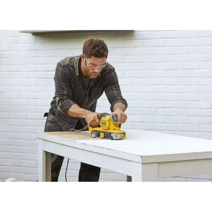 Ponceuse à bande Stanley FMEW204K 1010 W 230 V 19 Ponceuse à bande Stanley FMEW204K 1010 W 230 V 19