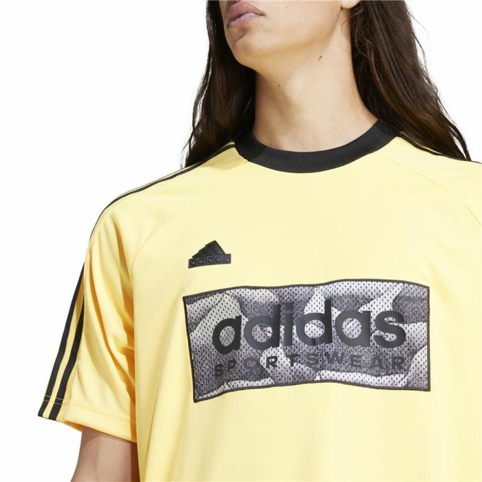 T-shirt à manches courtes homme Adidas Tiro Aop Jaune 1 T-shirt à manches courtes homme Adidas Tiro Aop Jaune 1