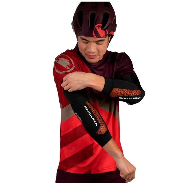 Coudière Endura Mt500 D3O Cyclisme Noir 2