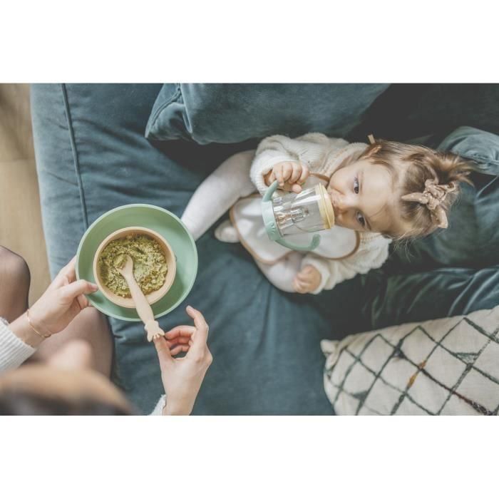 Tasse anti-fuite VULLI - A partir de 6 mois - Sophie la Girafe - Vert - 180 ml 3 Tasse anti-fuite VULLI - A partir de 6 mois - Sophie la Girafe - Vert - 180 ml 3